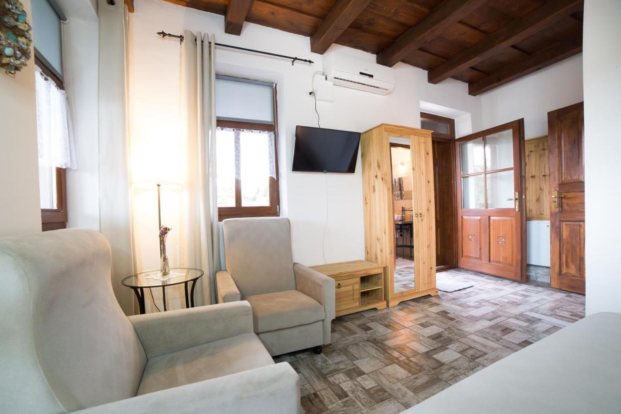 Tokaj Hill Panorama Guesthouse 세렌치 외부 사진